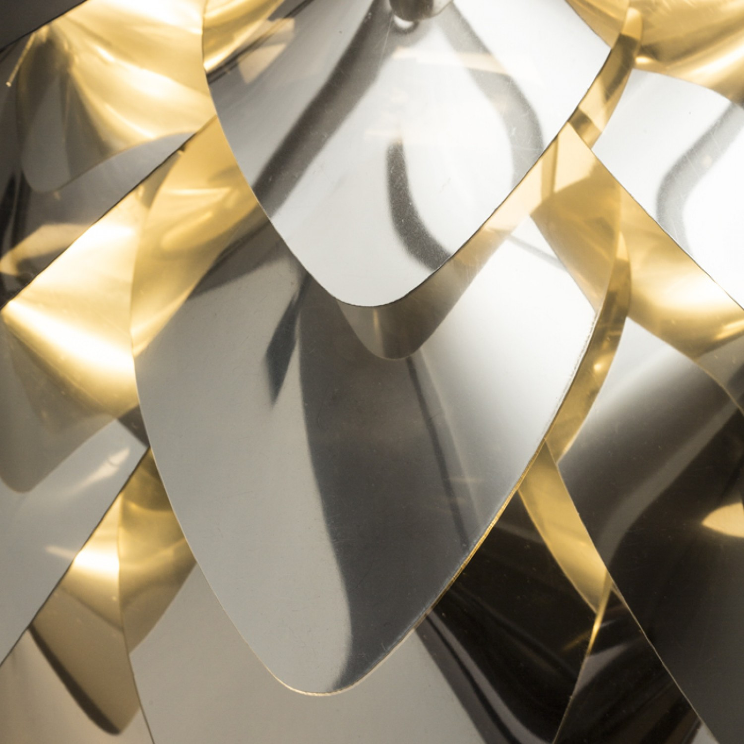 Rendl ENCOMBRE 1 ágú függeszték, műanyag levelkből, króm, E27 foglalattal, max. 42W, R12382