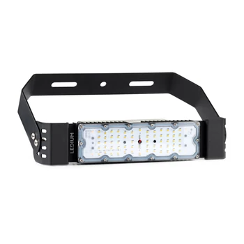 Ledium Black Sparkle® növényvilágító LED lámpa, teljes spektrumú, 230V / 55W / IP65, 140°, 128 µmol, állítható kengyelen