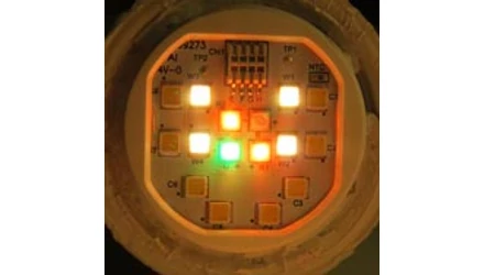 Hue Hétfő 20: Szétszedtünk egy Philips Hue  GEN3 fényforrást, megnéztük a színkeverését.