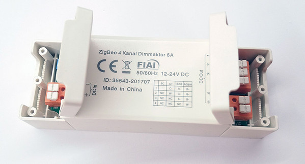 Philips Hue LED szalag vezértő - fehér, RGB, RGBW Philips Hue LED szalag vezértő - fehér, RGB, RGBW