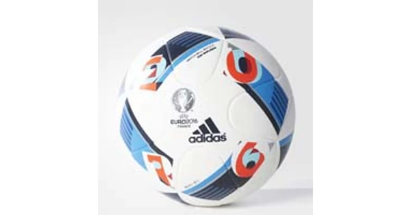 Ajándék Adidas 2016 EB labda 